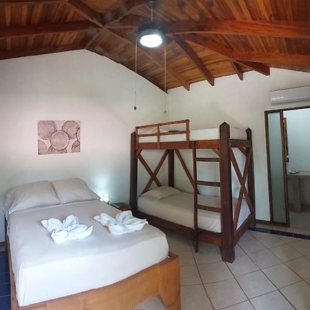 Indra Inn Playa Grande Ngoại thất bức ảnh