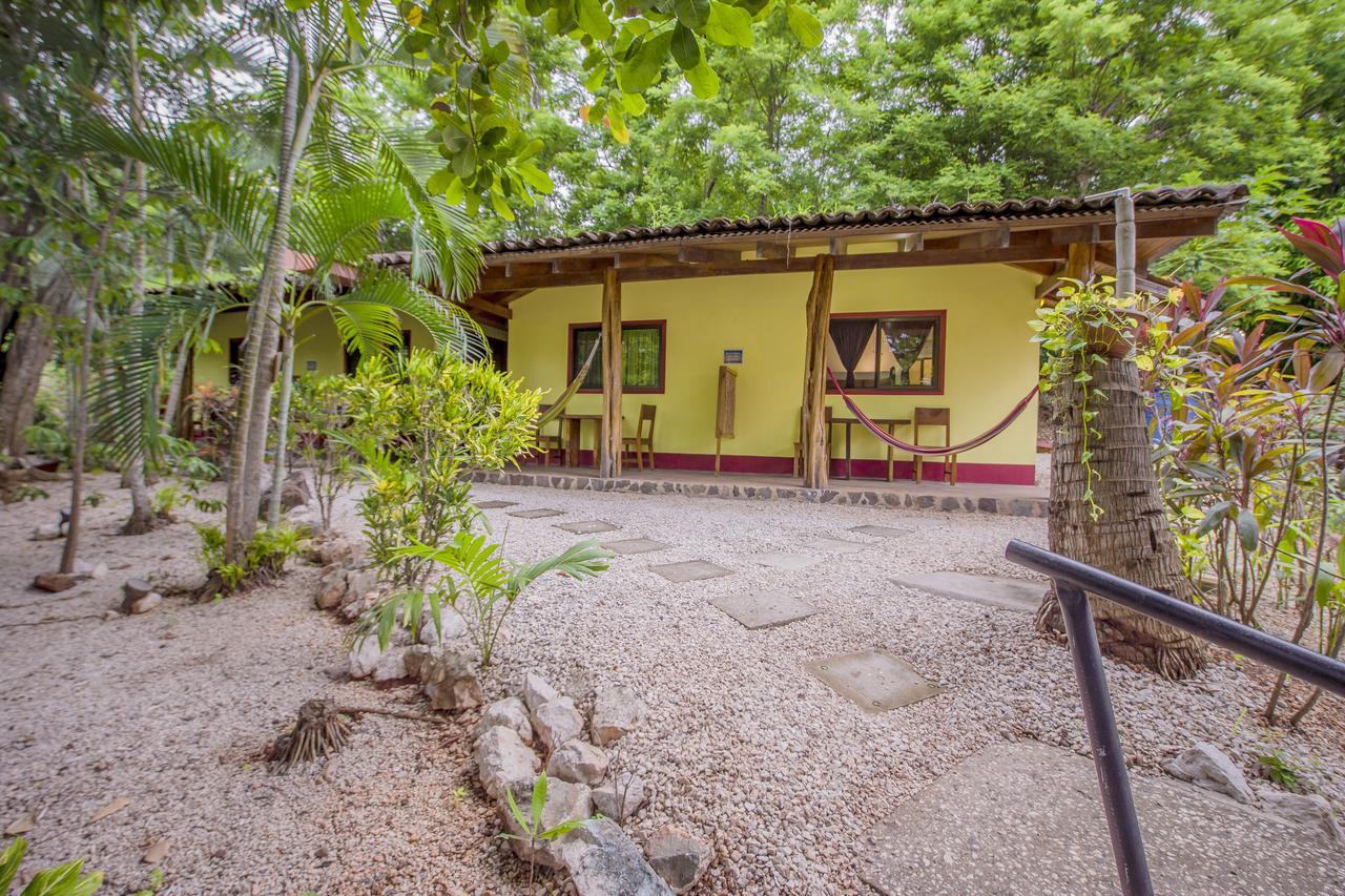 Indra Inn Playa Grande Ngoại thất bức ảnh
