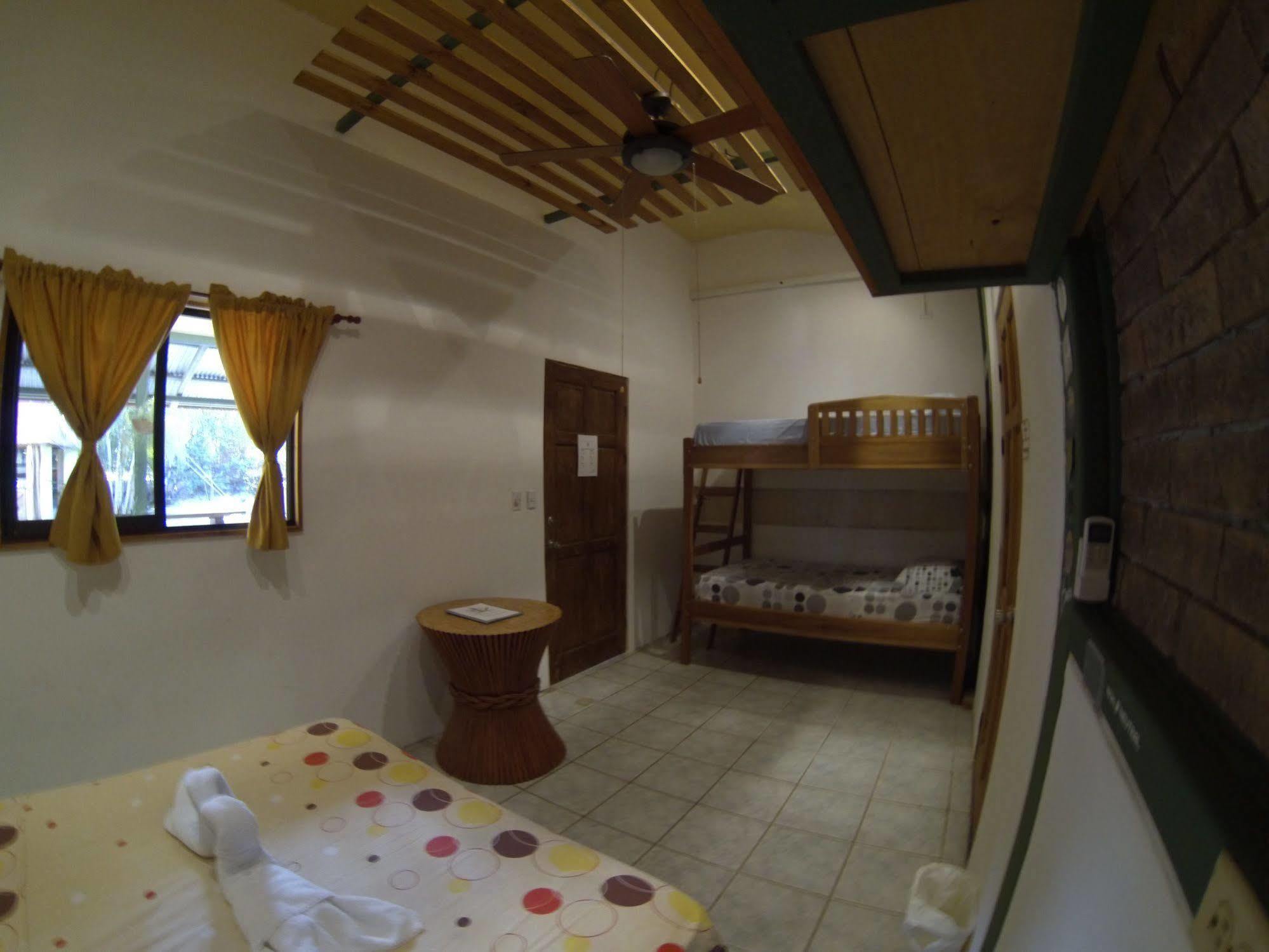 Indra Inn Playa Grande Ngoại thất bức ảnh