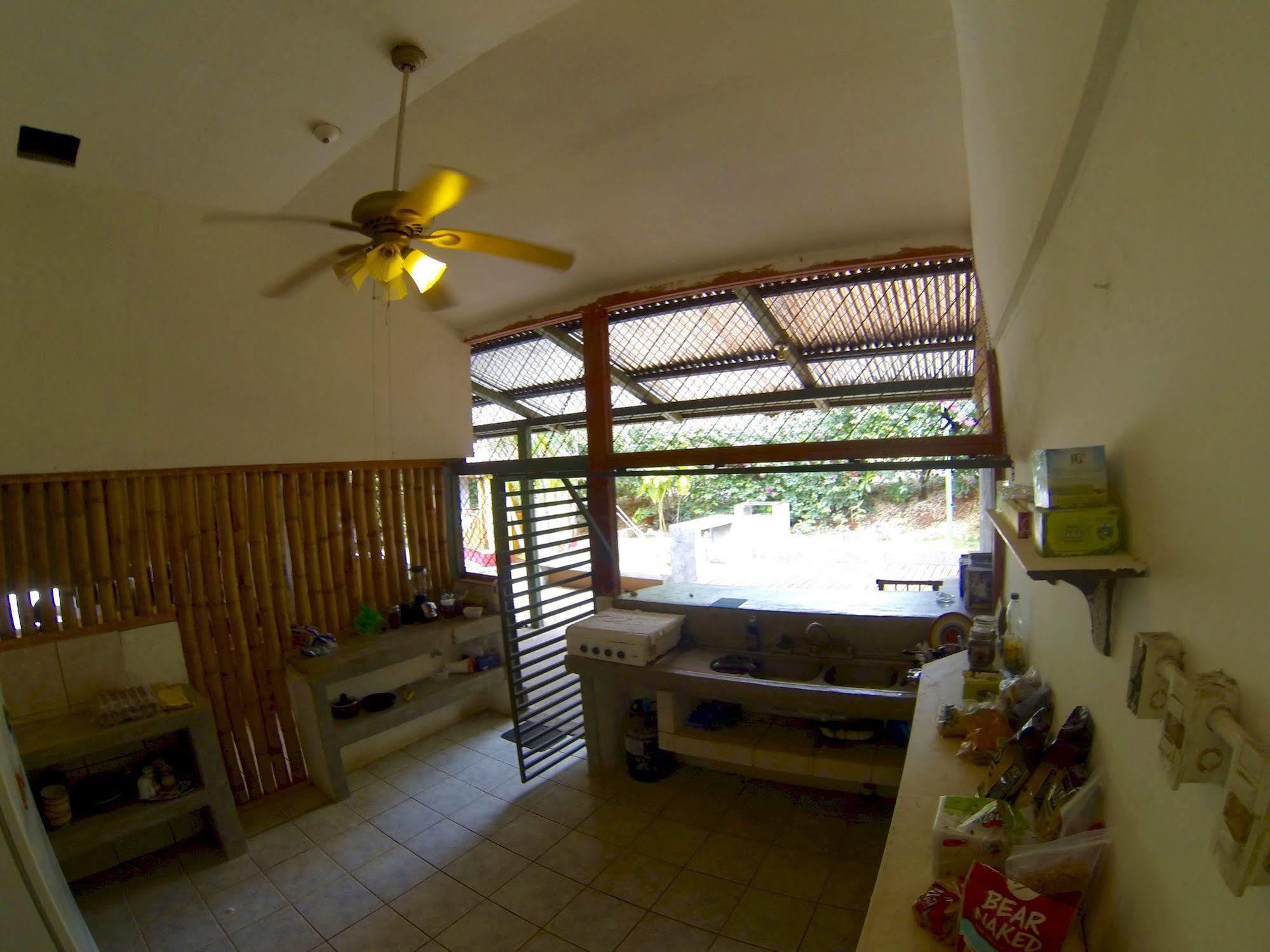 Indra Inn Playa Grande Ngoại thất bức ảnh